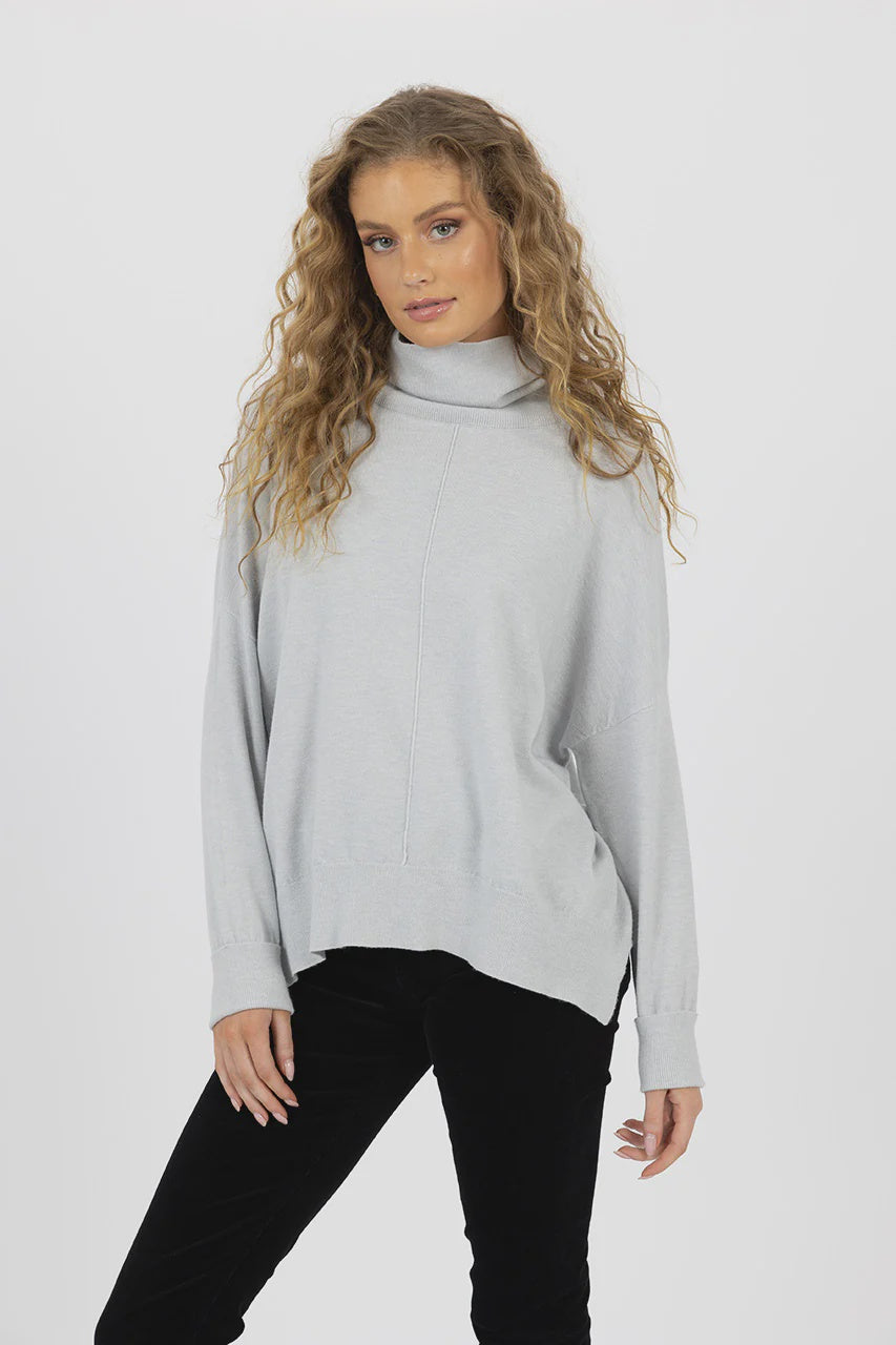 Monique Sweater / Ice Grey