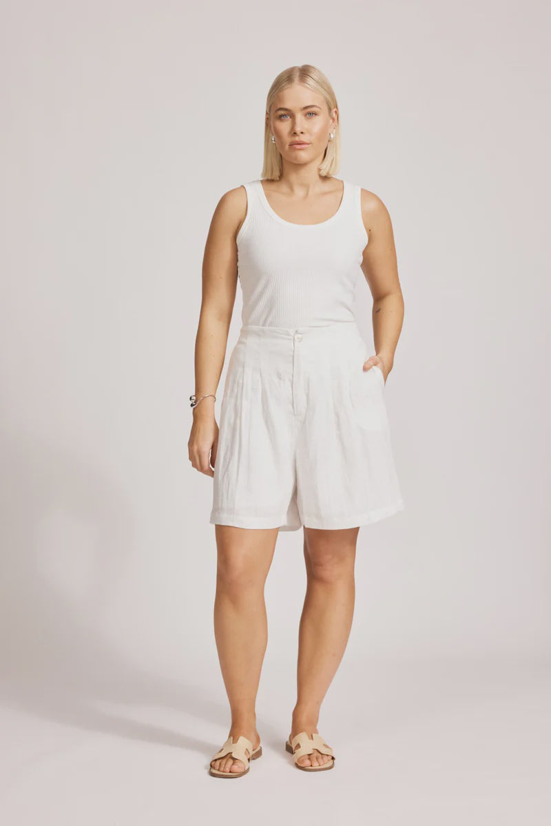 Miramar Short / White