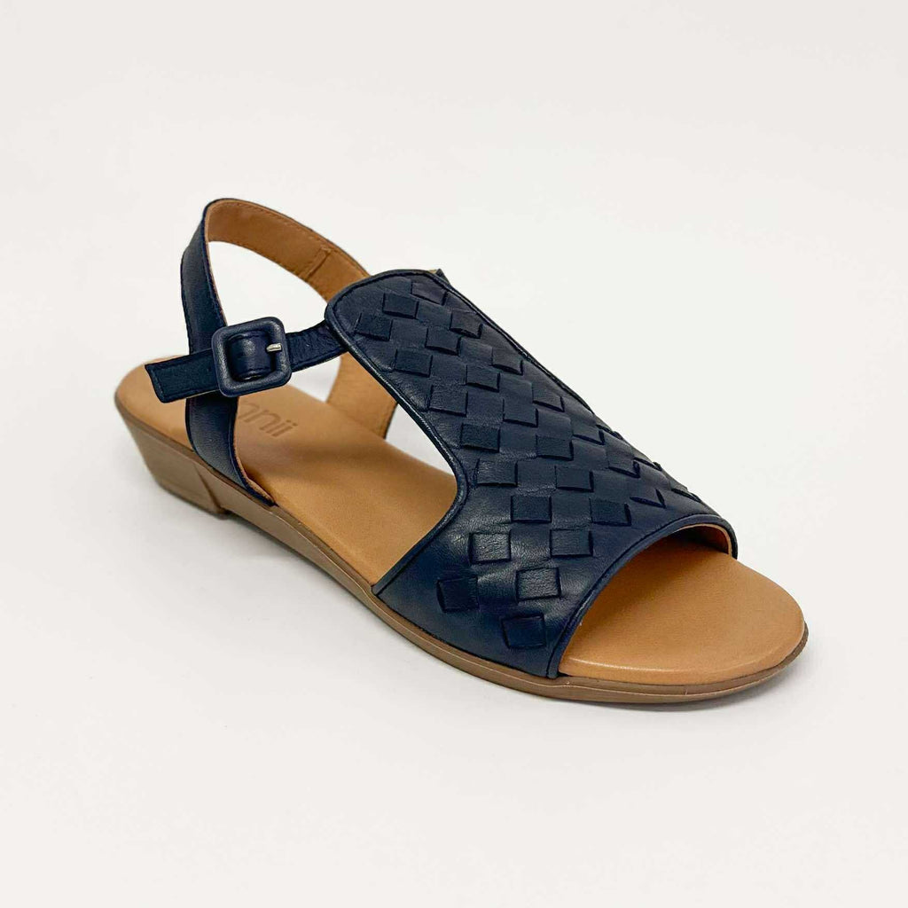 Ava Shoe Navy