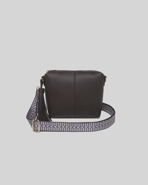Kasey Crossbody Bag / Chocolate