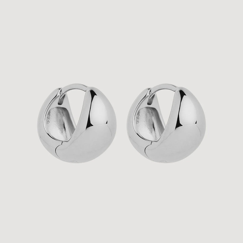 La Muse Silver Huggie Earrings