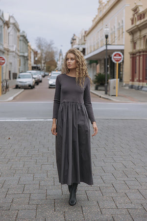 Eva Dress / Charcoal