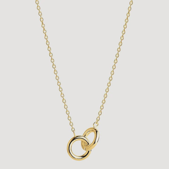 Embrace Necklace Gold