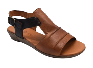 Aces Shoe Coconut