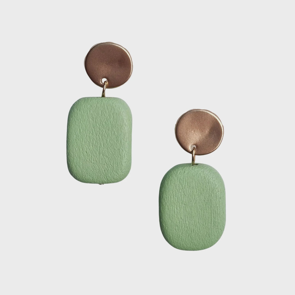Samantha Wood Earring Lime