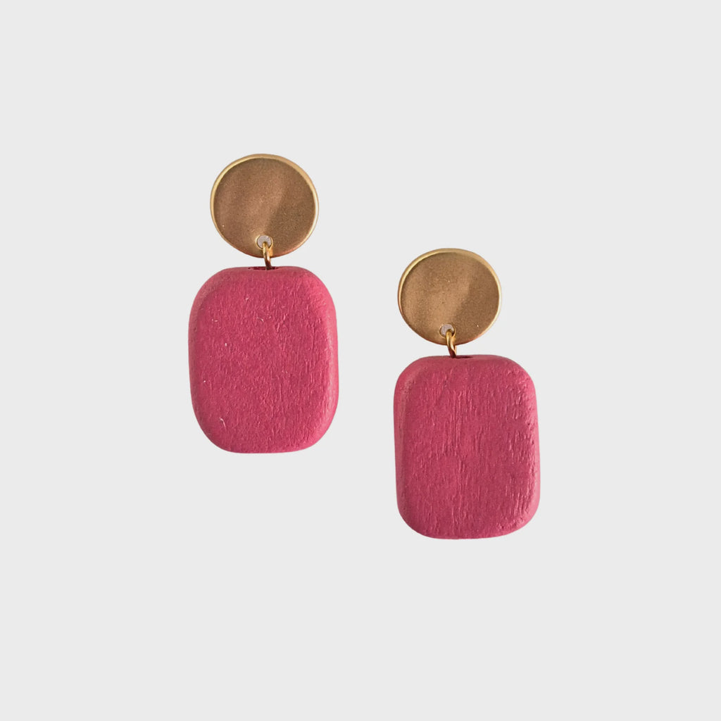 Samantha Wood Earring Fuchsia